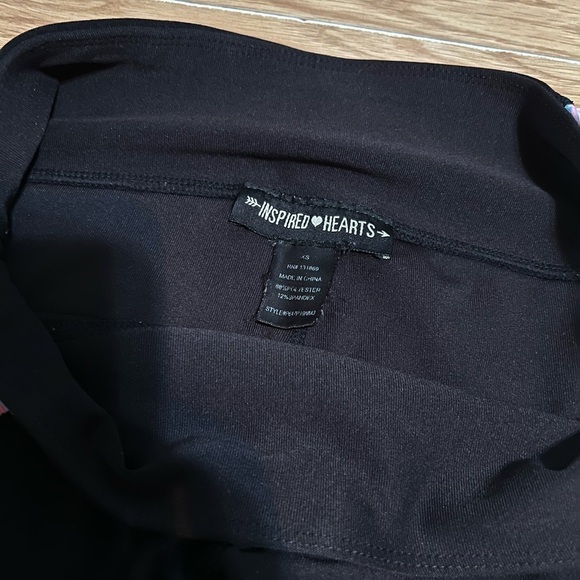 Inspired Hearts Size XS Black Activewear Exercise Capri Stretch Pants - Picture 2 of 6